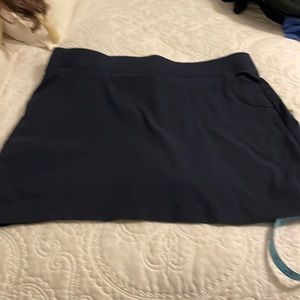 Crown & ivy skort 12